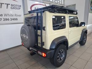 Suzuki Jimny 1.5 GLX automatic - Image 2