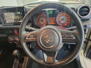 Suzuki Jimny 1.5 GLX automatic - Image 8