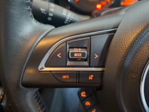 Suzuki Jimny 1.5 GLX automatic - Image 9