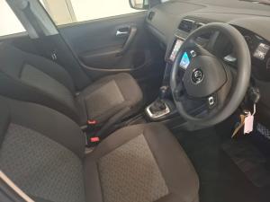 Volkswagen Polo Vivo 1.6 Life TIP - Image 9
