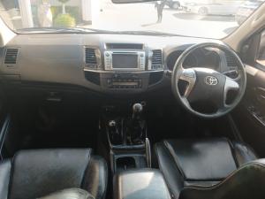 Toyota Fortuner 3.0D-4D 4X4 - Image 6
