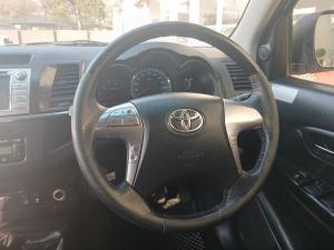 Toyota Fortuner 3.0D-4D 4X4 - Image 8