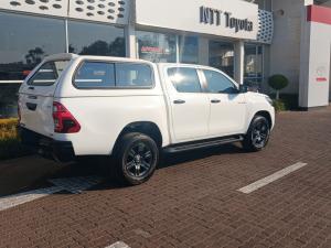 Toyota Hilux 2.4 GD-6 Raider 4X4 automaticD/C - Image 2
