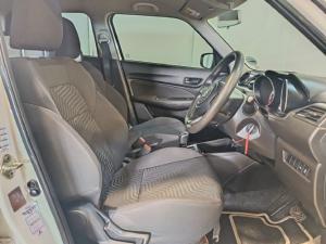Suzuki Swift 1.2 GL auto - Image 8