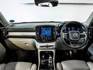 Volvo XC40 B4 Plus Dark - Image 18