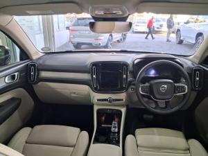 Volvo XC40 B4 Plus Dark - Image 5