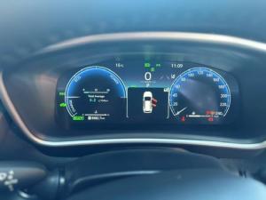 Toyota Corolla Cross 1.8 HEV XR - Image 11