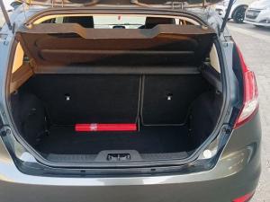 Ford Fiesta 5-door 1.4 Ambiente (aircon+audio) - Image 10