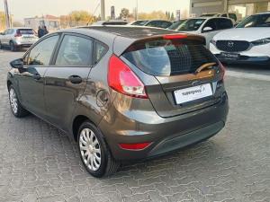 Ford Fiesta 5-door 1.4 Ambiente (aircon+audio) - Image 7
