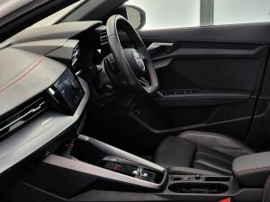 Audi A3 sedan 40TFSI S line - Image 29