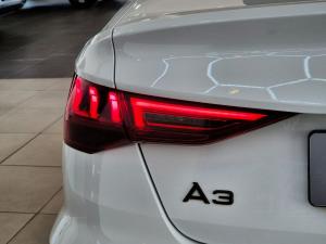 Audi A3 sedan 40TFSI S line - Image 9