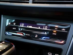 Volkswagen Polo hatch 1.0TSI R-Line - Image 16