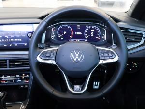 Volkswagen Polo hatch 1.0TSI R-Line - Image 25