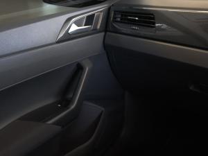 Volkswagen Polo hatch 1.0TSI Life auto - Image 19
