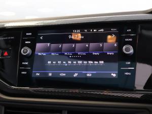 Volkswagen Polo hatch 1.0TSI Life auto - Image 25