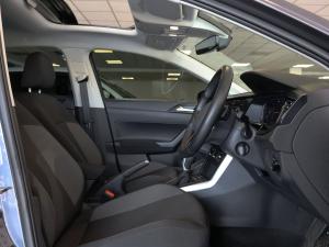 Volkswagen Polo hatch 1.0TSI Life auto - Image 27