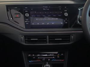Volkswagen Polo hatch 1.0TSI R-Line - Image 19