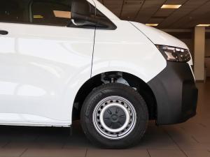 Volkswagen Transporter 2.0TDI panel van LWB manual - Image 7