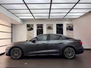 Audi A5 sedan TFSI S line Black - Image 2