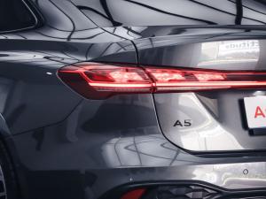 Audi A5 sedan TFSI S line Black - Image 4