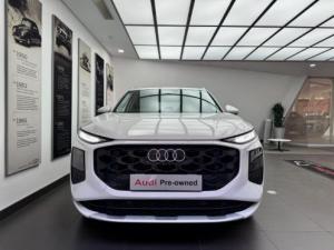 Audi Q3 TDI Advanced - Image 2
