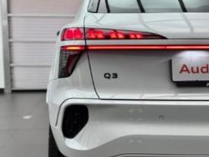 Audi Q3 TDI Advanced - Image 8
