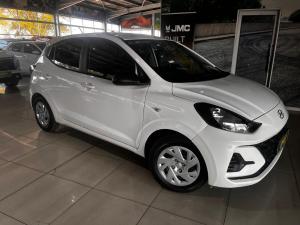 Hyundai Grand i10 1.0 Premium hatch - Image 1