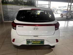 Hyundai Grand i10 1.0 Premium hatch - Image 4