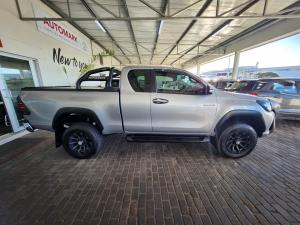 Toyota Hilux 2.8GD-6 Xtra cab Raider - Image 3