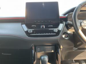 Toyota Corolla Cross 1.8 GR-Sport - Image 15