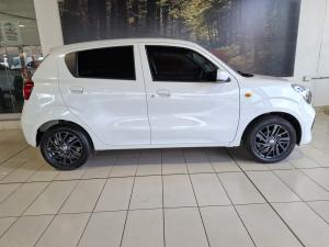 Toyota Vitz 1.0 XR manual - Image 3