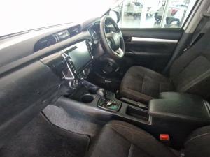 Toyota Hilux 2.4GD-6 double cab 4x4 Raider auto - Image 7