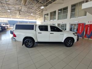 Toyota Hilux 2.4GD-6 double cab 4x4 Raider auto - Image 3