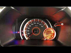 Toyota Vitz 1.0 XR manual - Image 9