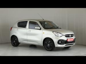 Toyota Vitz 1.0 XR manual - Image 1