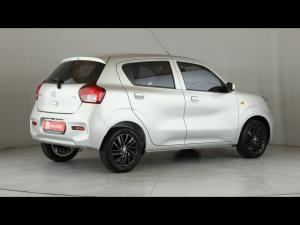Toyota Vitz 1.0 XR manual - Image 2