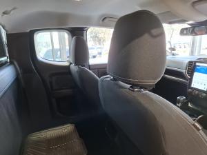 Ford Ranger 2.0 SiT SuperCab XLT - Image 13