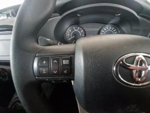 Toyota Hilux 2.4GD-6 double cab 4x4 SR - Image 8
