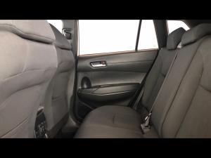 Toyota Corolla Cross 1.8 Xi - Image 11
