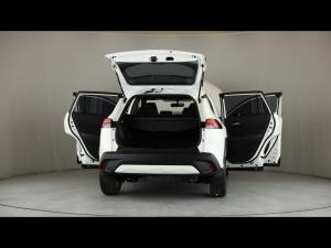 Toyota Corolla Cross 1.8 Xi - Image 24