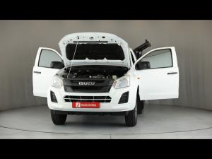 Isuzu D-Max Gen 6 250C single cab Fleetside - Image 28