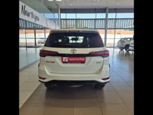 Toyota Fortuner 2.4GD-6 4X4 automatic - Image 5