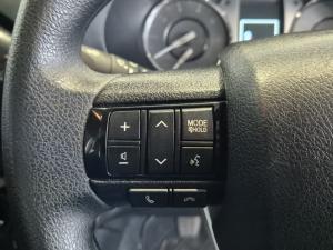 Toyota Hilux 2.4 GD-6 RB RaiderS/C - Image 9