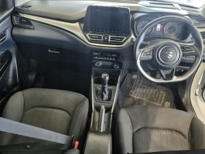 Suzuki Baleno 1.5 GLX - Image 6