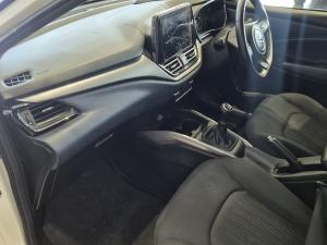 Suzuki Baleno 1.5 GLX - Image 7