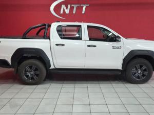 Toyota Hilux 2.8 GD-6 RB SRX 4X4 automaticD/C - Image 3
