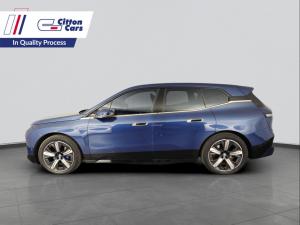 BMW iX xDRIVE40 - Image 3