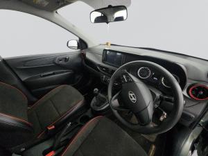 Hyundai Grand i10 1.0 MOTION/PREMIUM - Image 8