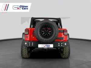 Jeep Wrangler Unltd Rubicon 3.6L V6 automatic - Image 8