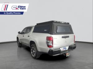Mitsubishi Triton 2.4 Di-DC 4X4 automaticD/C - Image 3